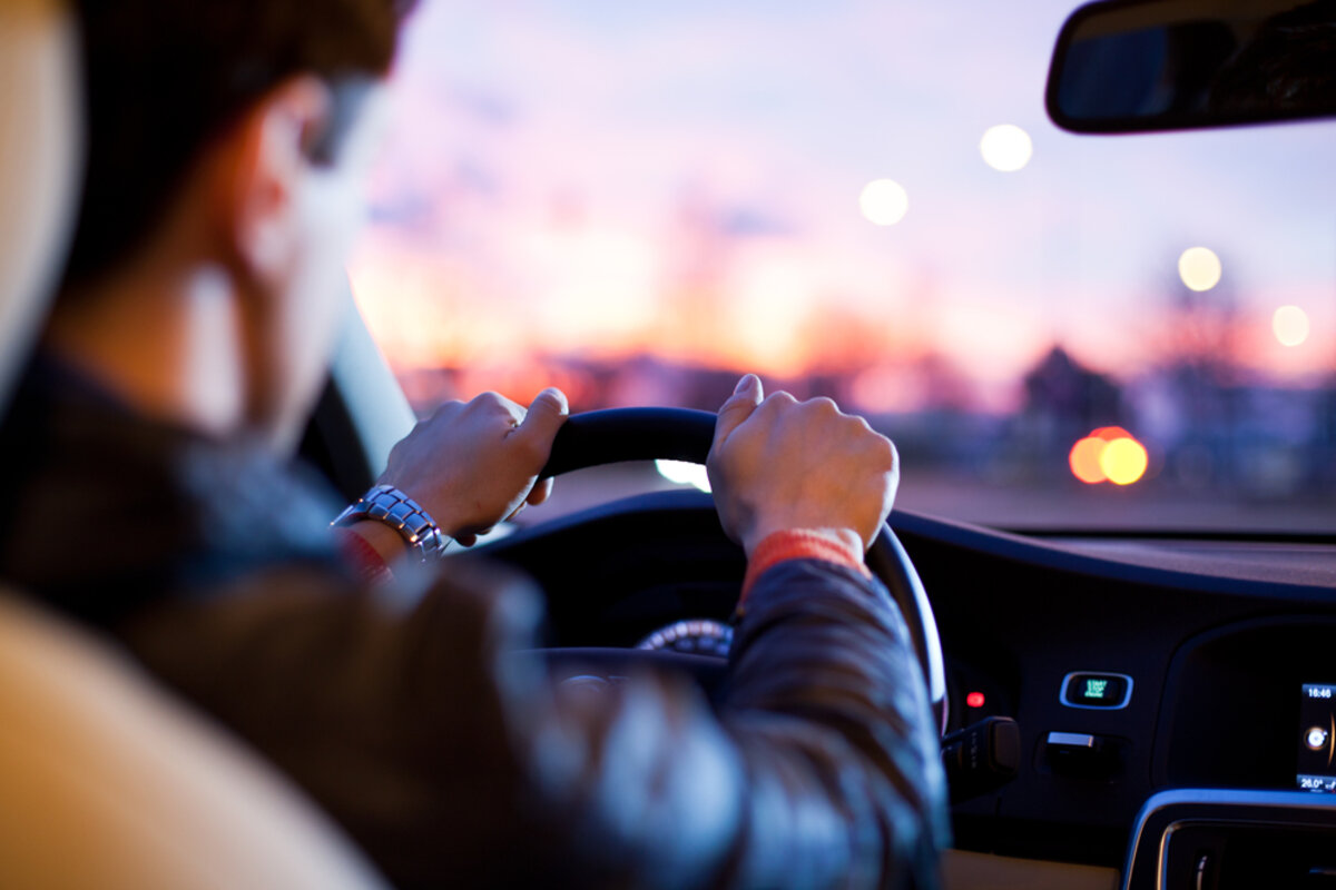 car stop accelerating when driving
